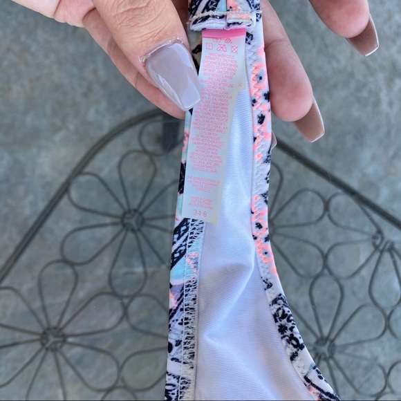 VS Bikini Top - Picture 5 of 6